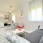 Apartment Populare